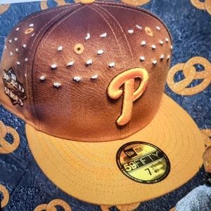 PHILLIES limited edition unisex New Era baseball cap. size 7 1/4. NEW *sold out*